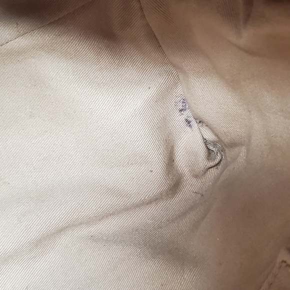 G.I.L.I Genuine Leather Satchal in Tan - Picture 6 of 16